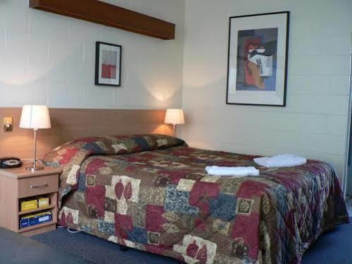 Coburg Motor Inn Melbourne Buitenkant foto